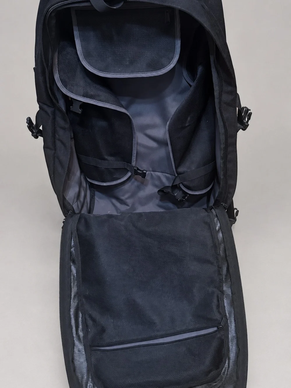 🦅Eagle Creek Switchback Modular 26 Rolling Luggage Backpack Daypack Black